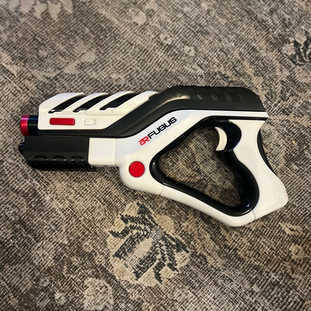 AR Gun – Augmented Reality Console Game Controller